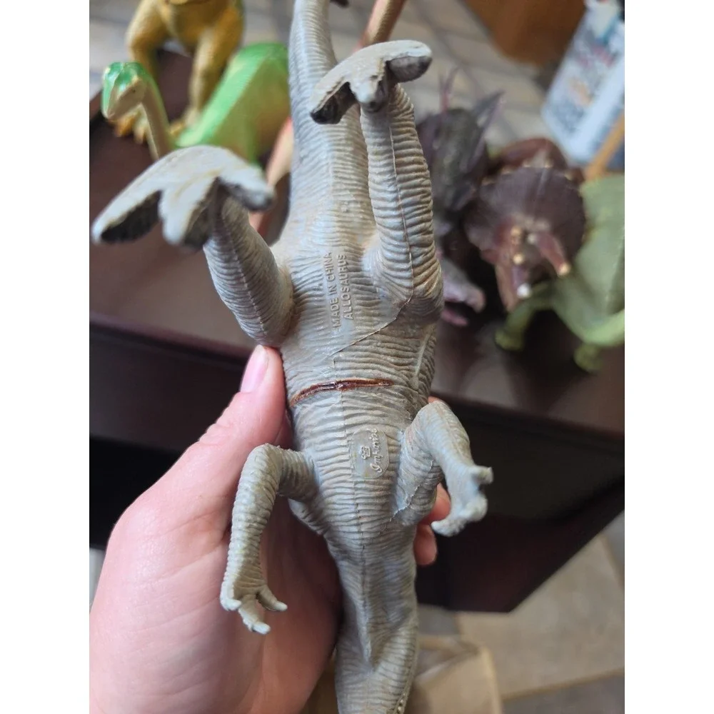 Vtg Dinosaur Toy Lot Set of 7 -‎ Assorted Figures for Kids & Collectors